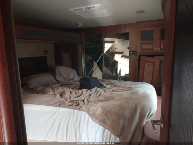 44765382 :رقم المزاد ، 1UJCJ0BU4D1LM0083 vin ، 2013 Jayco Eagle مزاد بيع