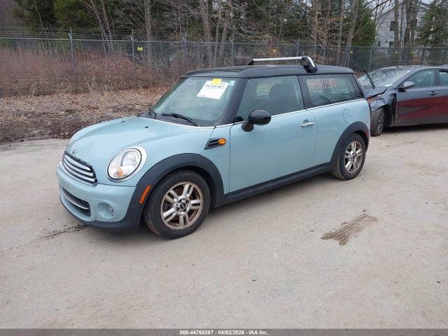 2014 MINI CLUBMAN WMWZF3C50ET571411 Photo 1