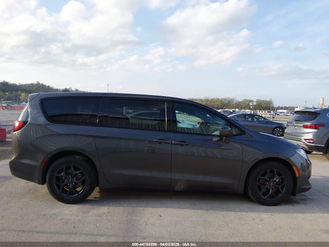 Aukcja sprzedaży 2020 Chrysler Pacifica Touring, vin: 2C4RC1FGXLR126417, numer aukcji: 44765396