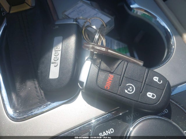 2017 JEEP GRAND CHEROKEE 1C4RJFAG1HC661811 Photo 10