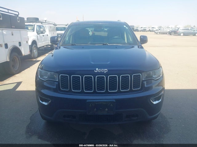 1C4RJFAG1HC661811 Jeep Grand Cherokee Laredo 4x4