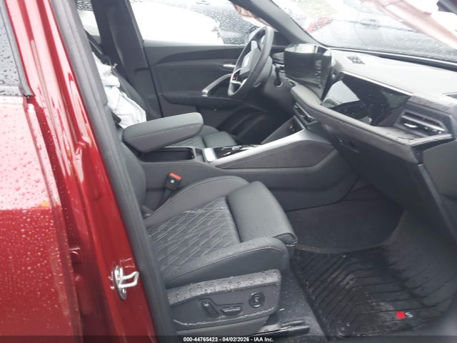 44765423 :رقم المزاد ، WA125AGU9S2109518 vin ، 2025 Audi All-new Sq5 Premium Plus Tfsi Quattro S Tronic مزاد بيع