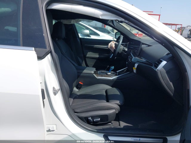 Продажа на аукционе авто 2023 Bmw I4 Edrive35, vin: WBY43AW01PFP56271, номер лота: 44765424
