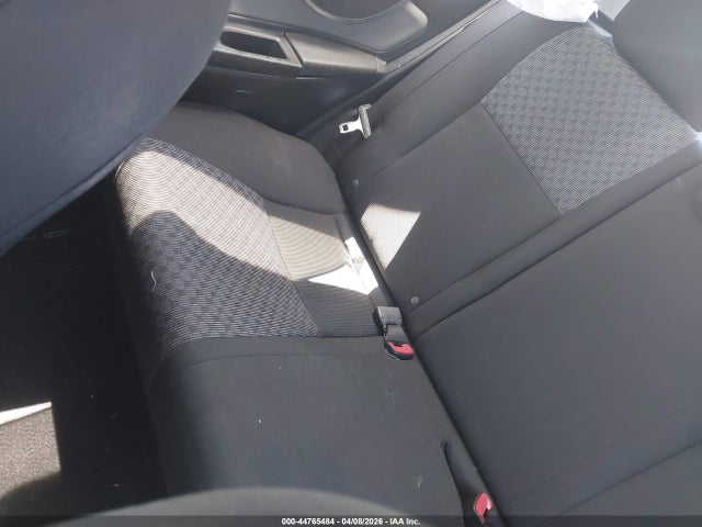 VNKKTUD39FA017109 Toyota YARIS LE