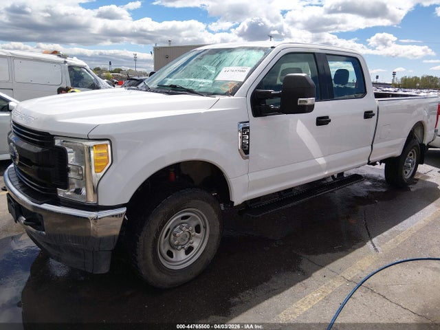 1FT8W3BT5HED17748 Ford F-350 Xl