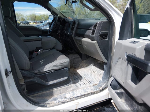 1FT8W3BT5HED17748 Ford F-350 Xl