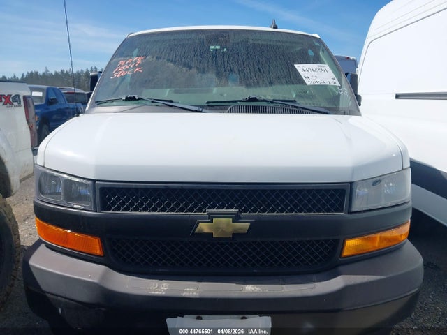 Chevrolet Express 2500 Work Van 2019 1GCWGAFP8K1335309 Image 13