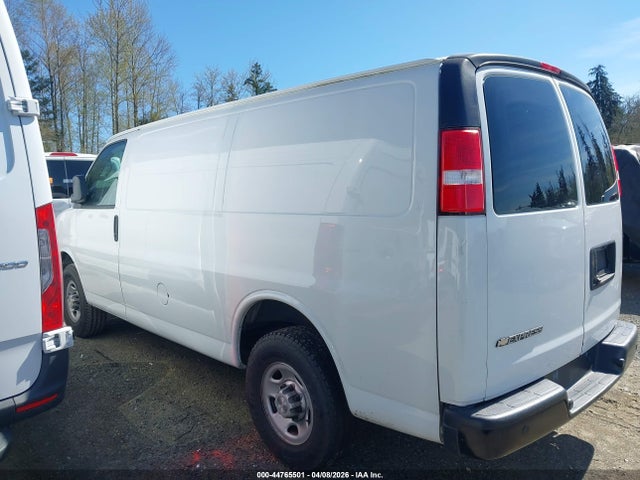 Chevrolet Express 2500 Work Van 2019 1GCWGAFP8K1335309 Image 15
