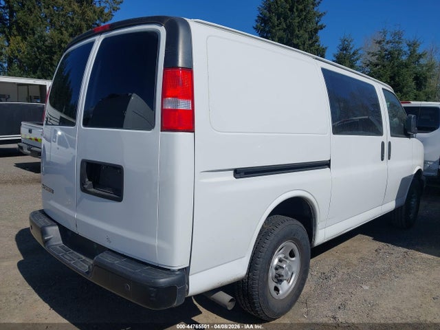 Chevrolet Express 2500 Work Van 2019 1GCWGAFP8K1335309 Image 4