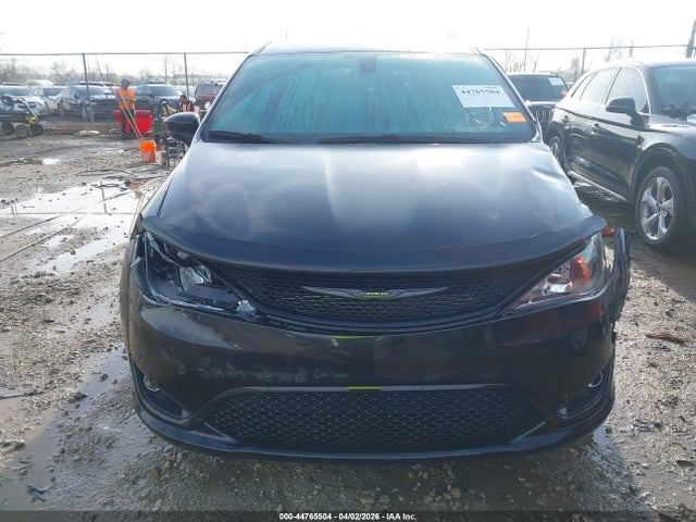 Продажа на аукционе авто 2020 Chrysler Pacifica Touring, vin: 2C4RC1FG6LR192883, номер лота: 44765504