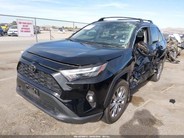 2T3C1RFV7PC246052 Toyota Rav4 Xle Premium