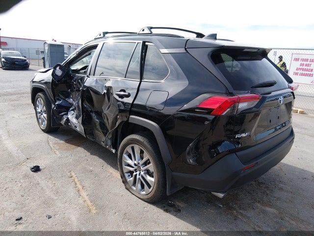 2T3C1RFV7PC246052 Toyota Rav4 Xle Premium