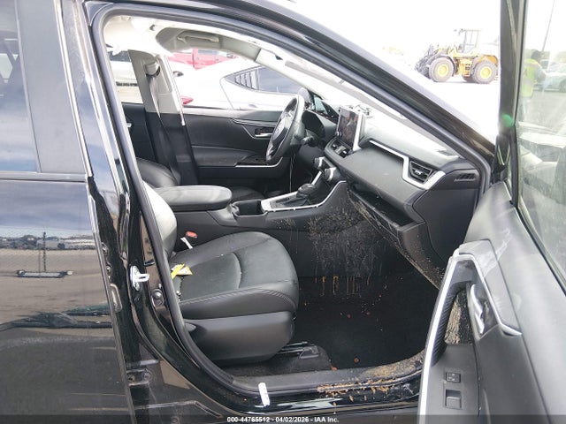 2T3C1RFV7PC246052 Toyota Rav4 Xle Premium
