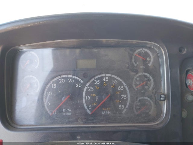 Продажа на аукционе авто 2006 Freightliner M2 106 Heavy Duty, vin: 1FVAC2CS96HV97782, номер лота: 44765532