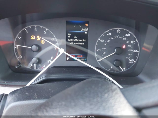 7MUAAABG8PV055570 Toyota Corolla Cross L
