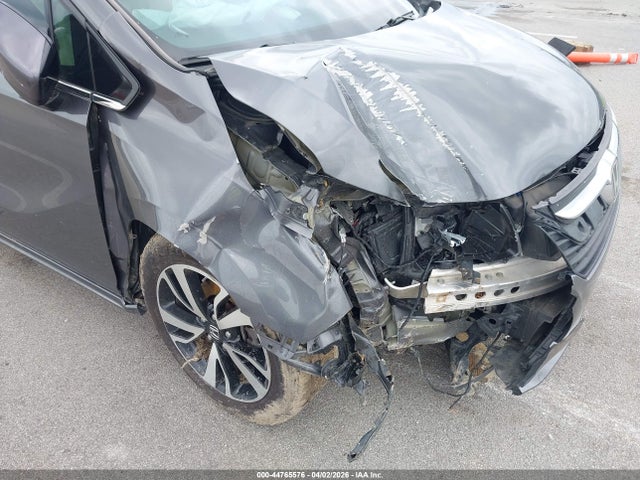 Honda Odyssey Elite 2019 5FNRL6H96KB005650 Image 6
