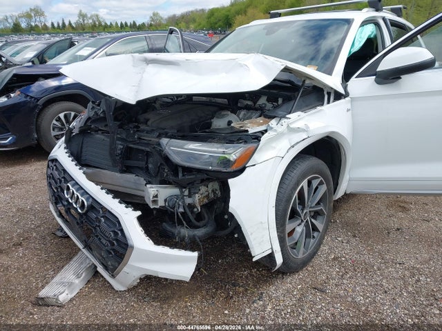 Продаж на аукціоні авто 2022 Audi Q5 Premium Plus 45 Tfsi S Line Quattro S Tronic, vin: WA1EAAFY4N2122596, номер лоту: 44765596