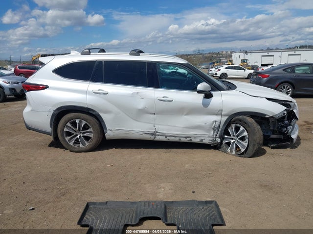 5TDGBRCH4NS547923 Toyota Highlander Hybrid Xle