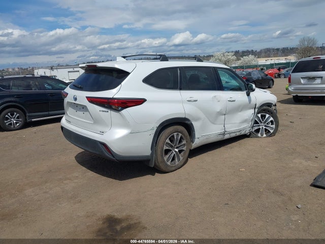 5TDGBRCH4NS547923 Toyota Highlander Hybrid Xle