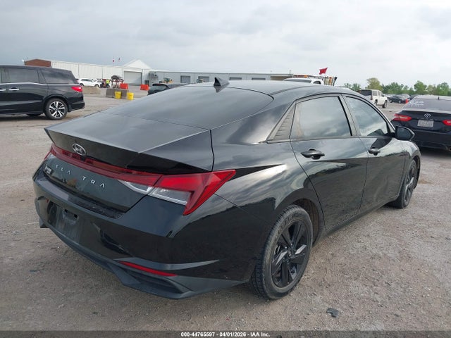 44765597 :رقم المزاد ، 5NPLM4AGXMH006420 vin ، 2021 Hyundai Elantra Sel مزاد بيع