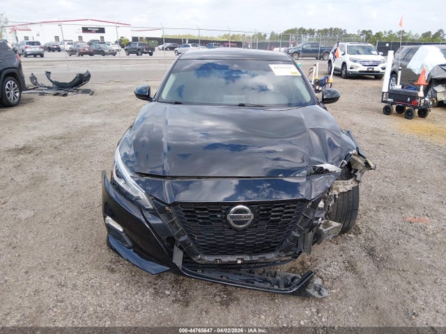 44765647 :رقم المزاد ، 1N4BL4CV0NN406259 vin ، 2022 Nissan Altima Sr Fwd مزاد بيع