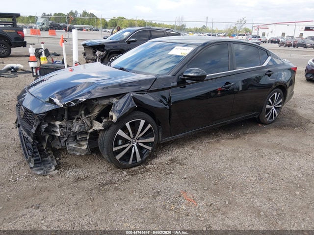 44765647 :رقم المزاد ، 1N4BL4CV0NN406259 vin ، 2022 Nissan Altima Sr Fwd مزاد بيع