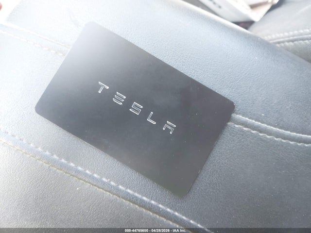 7SAYGDEE1RA279810 Tesla Model Y Long Range Dual Motor All-wheel Drive