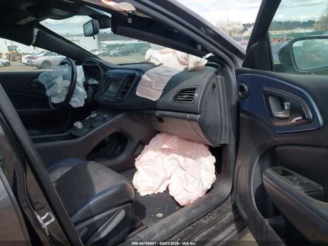 Продажа на аукционе авто 2015 Chrysler 200 S, vin: 1C3CCCBB8FN511699, номер лота: 44765657