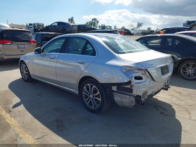 44765667 :رقم المزاد ، 55SWF4JB6GU169742 vin ، 2016 Mercedes-benz C 300 مزاد بيع