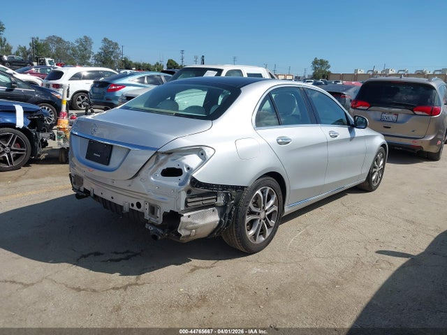 44765667 :رقم المزاد ، 55SWF4JB6GU169742 vin ، 2016 Mercedes-benz C 300 مزاد بيع