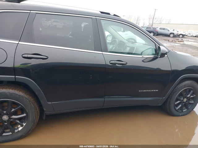 Продажа на аукционе авто 2015 Jeep Cherokee Latitude, vin: 1C4PJMCBXFW749183, номер лота: 44765683