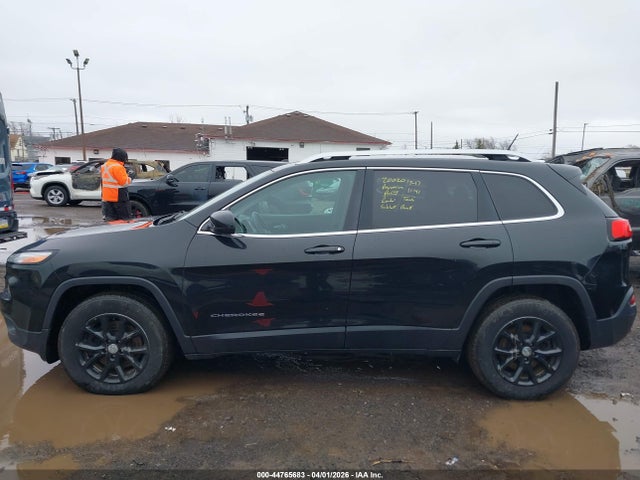 Продажа на аукционе авто 2015 Jeep Cherokee Latitude, vin: 1C4PJMCBXFW749183, номер лота: 44765683