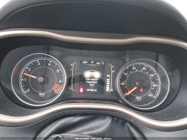 Продажа на аукционе авто 2015 Jeep Cherokee Latitude, vin: 1C4PJMCBXFW749183, номер лота: 44765683