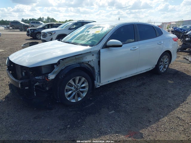 Продажа на аукционе авто 2018 Kia Optima Lx, vin: 5XXGT4L31JG269465, номер лота: 44765701