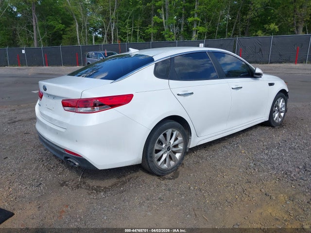 Продажа на аукционе авто 2018 Kia Optima Lx, vin: 5XXGT4L31JG269465, номер лота: 44765701