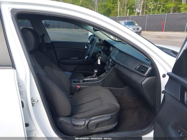 Продажа на аукционе авто 2018 Kia Optima Lx, vin: 5XXGT4L31JG269465, номер лота: 44765701