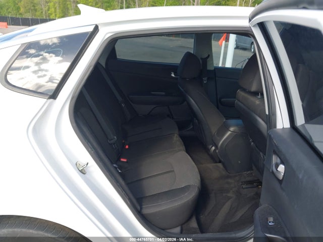 Продажа на аукционе авто 2018 Kia Optima Lx, vin: 5XXGT4L31JG269465, номер лота: 44765701