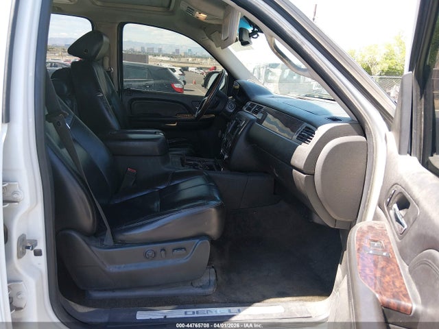 44765708 :رقم المزاد ، 1GKFK66887J370478 vin ، 2007 Gmc Yukon Xl 1500 Denali مزاد بيع