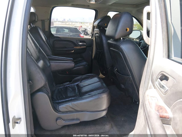 44765708 :رقم المزاد ، 1GKFK66887J370478 vin ، 2007 Gmc Yukon Xl 1500 Denali مزاد بيع