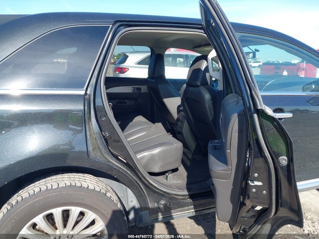 44765772 :رقم المزاد ، 2LMDJ6JK8BBJ03623 vin ، 2011 Lincoln Mkx مزاد بيع