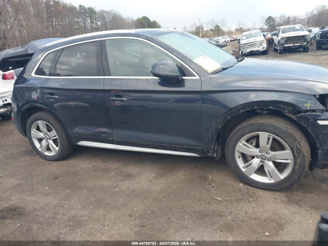 Продажа на аукционе авто 2018 Audi Q5 2.0t Premium/2.0t Tech Premium, vin: WA1BNAFY2J2209804, номер лота: 44765782