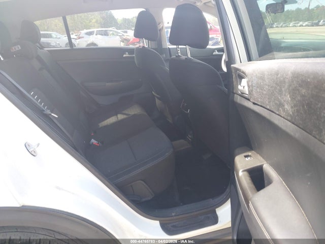 Продажа на аукционе авто 2017 Kia Sportage Lx, vin: KNDPM3AC4H7080340, номер лота: 44765783