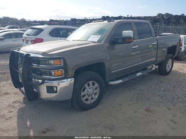 1GC1KWE82FF556204 Chevrolet Silverado 2500hd Ltz