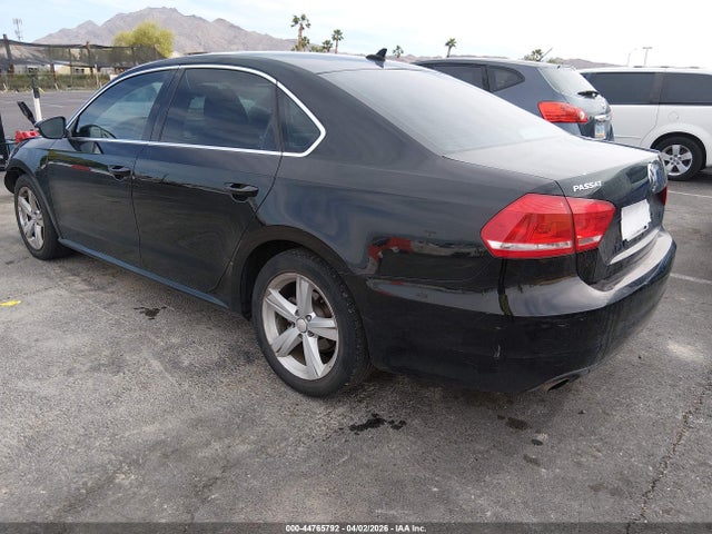 2012 Volkswagen Passat 2.5l Se მანქანა იყიდება აუქციონზე, vin: 1VWBP7A35CC019195, აუქციონის ნომერი: 44765792