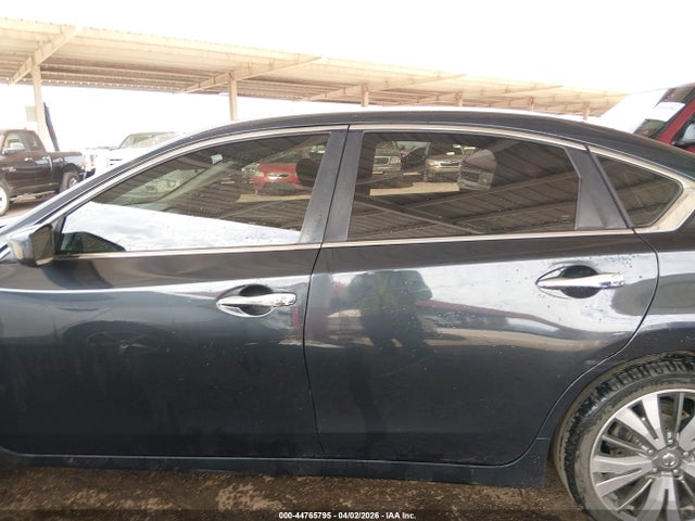 Nissan Altima 2.5 S 2018 1N4AL3AP1JC167983 Image 14