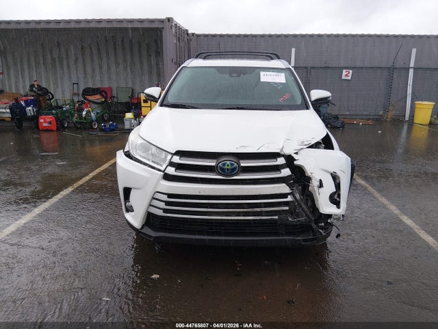 5TDJGRFHXKS063544 Toyota Highlander Hybrid Xle