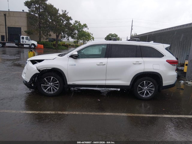 5TDJGRFHXKS063544 Toyota Highlander Hybrid Xle