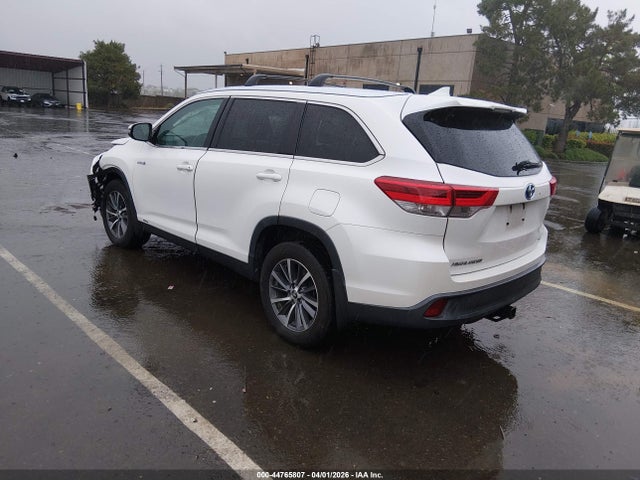 5TDJGRFHXKS063544 Toyota Highlander Hybrid Xle