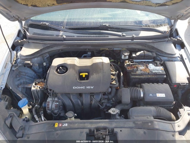 Hyundai ELANTRA SE 2017 5NPD84LF8HH066960 Image 10
