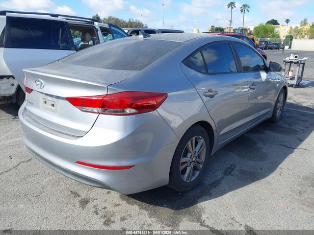 Hyundai ELANTRA SE 2017 5NPD84LF8HH066960 Image 4